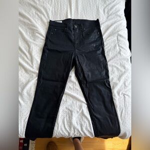 Gap dark wash jeans size 30